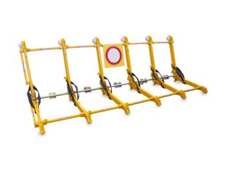 Mobile vehicle barrier set